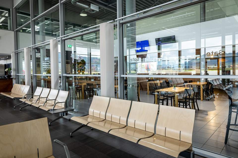 Charly Bistro - Aéroport, Flughafen Bern restaurant